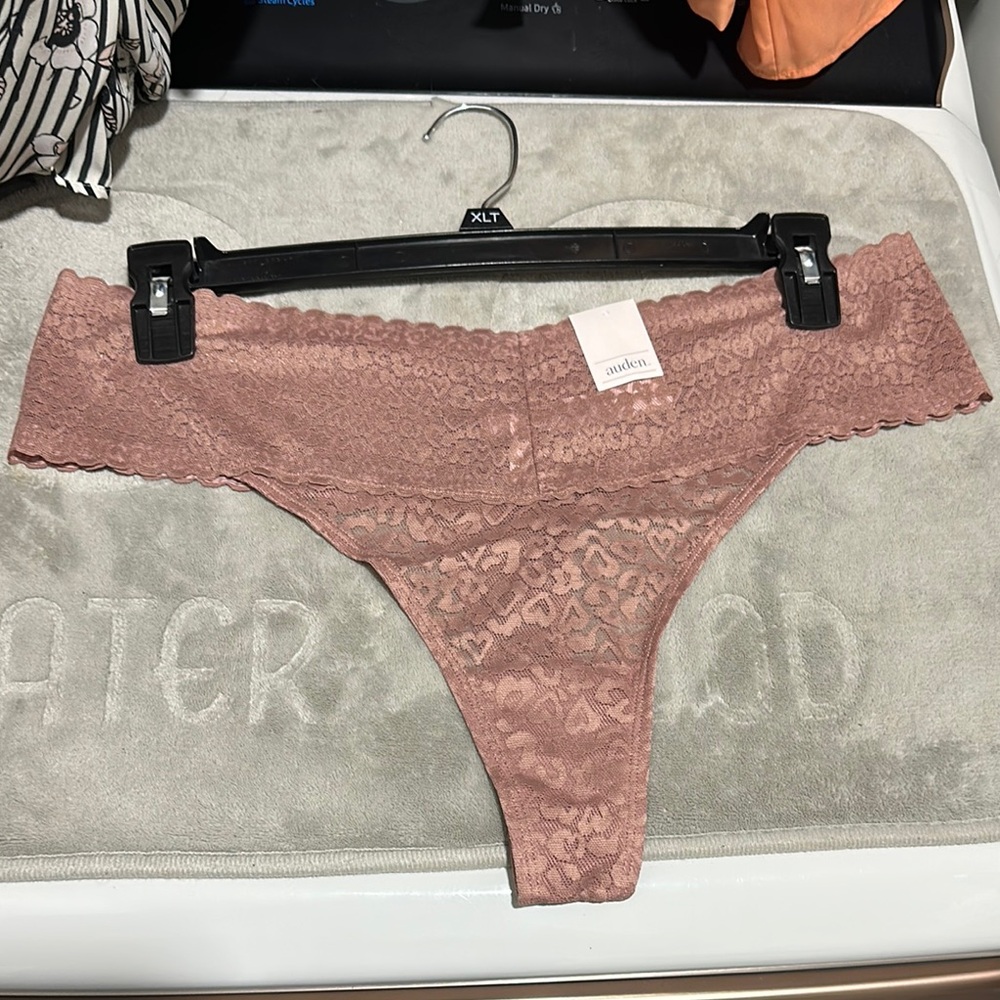 Auden Lace Panties in Dusty Pink